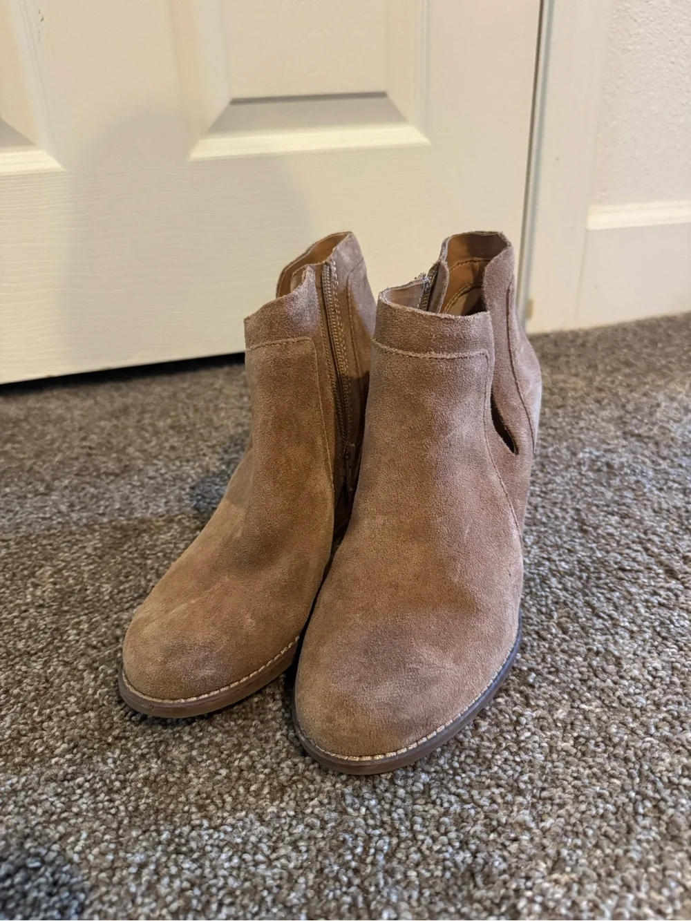 Lucky Brand Taupe Suede Wedge Booties